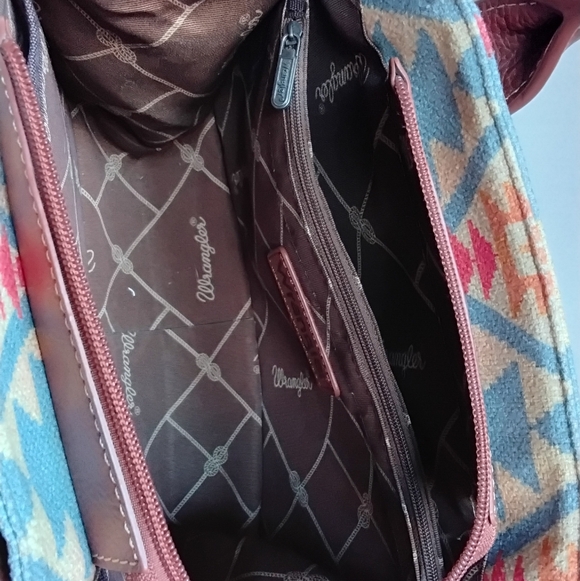Wrangler Southwestern Pattern Bag With Adjustable Strap And Handles SUPER CLEAN - Picture 7 of 9